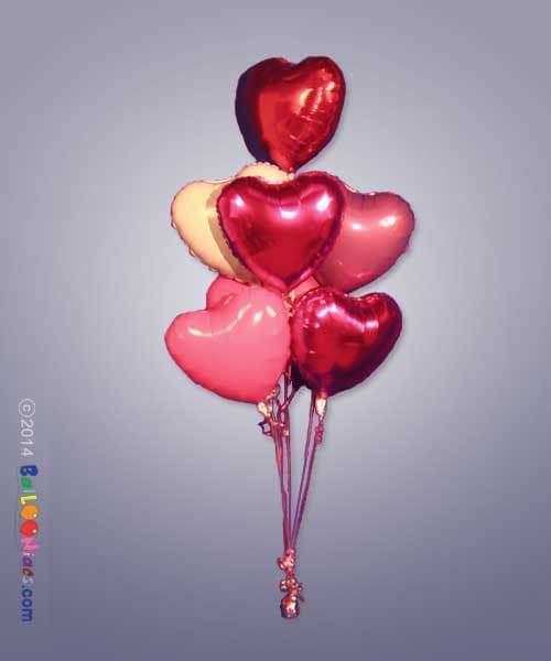 7 Mylar Hearts Cluster